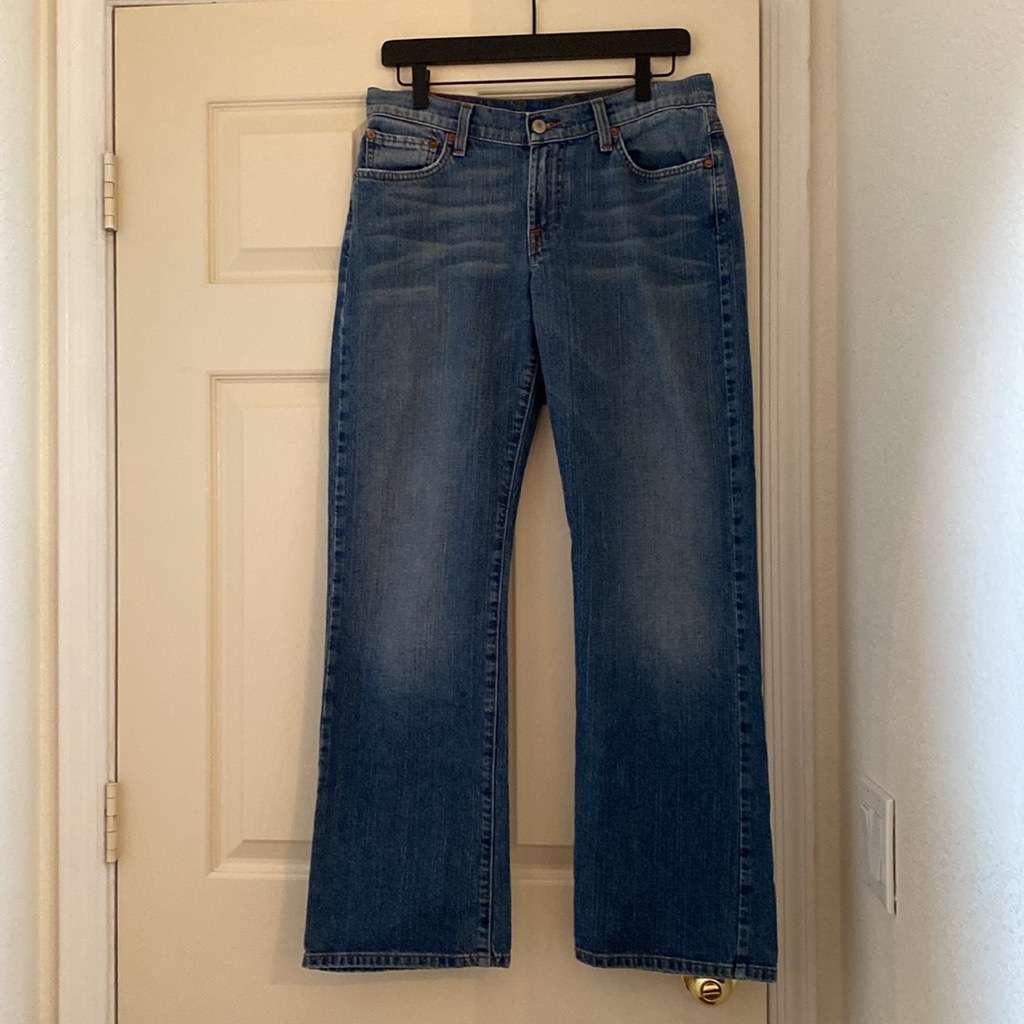 Vintage Lucky Brand Dungarees Rider Fit Relaxed Regular Length Denim Jeans Vintage Lucky Brand Dungarees Rider Fit Relaxed Regular Length Denim Jeans